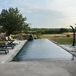 Bellevue Villa *